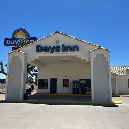 Days Inn By Wyndham Kingman West Exterior photo