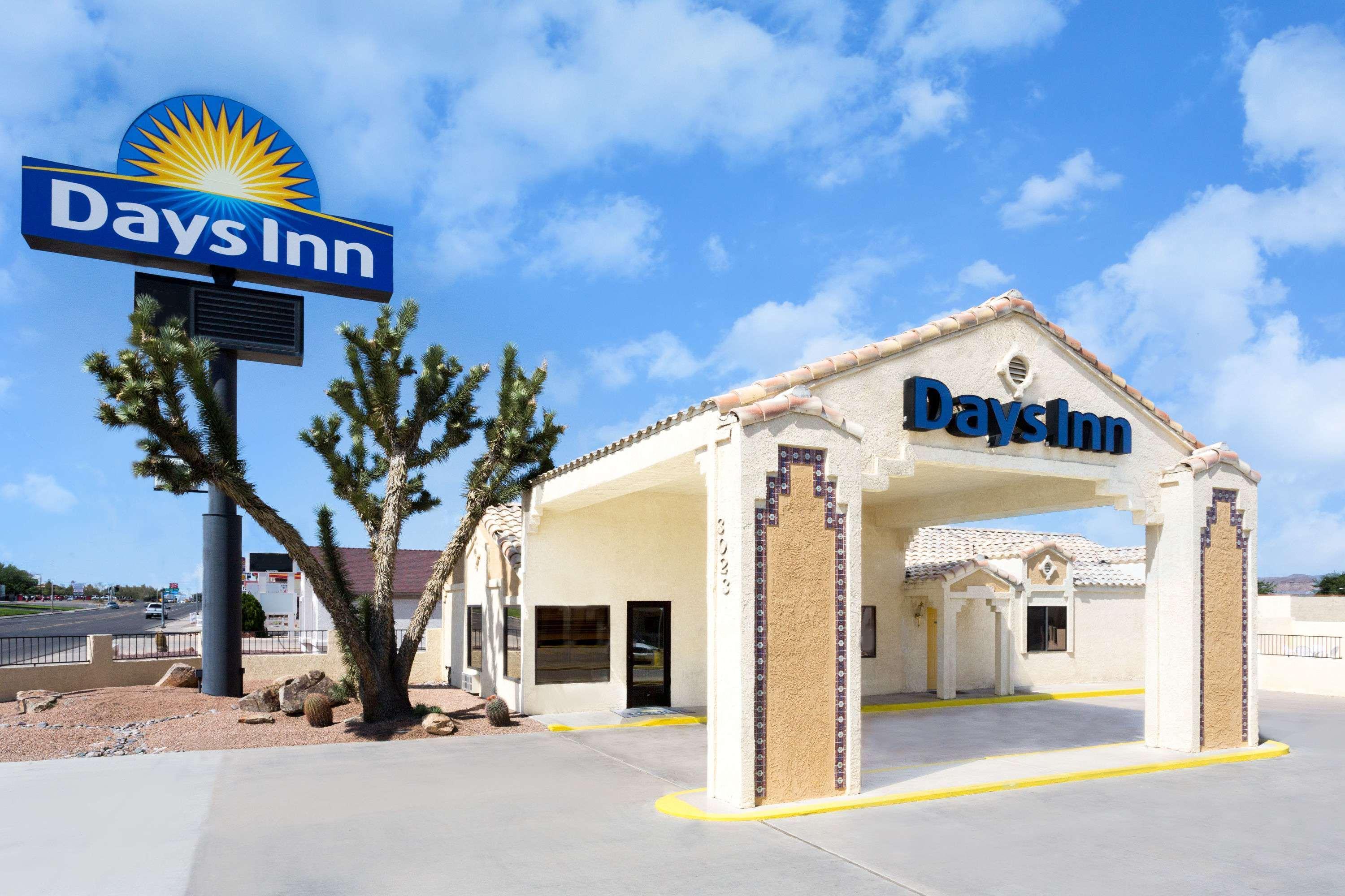 Days Inn By Wyndham Kingman West Exterior photo